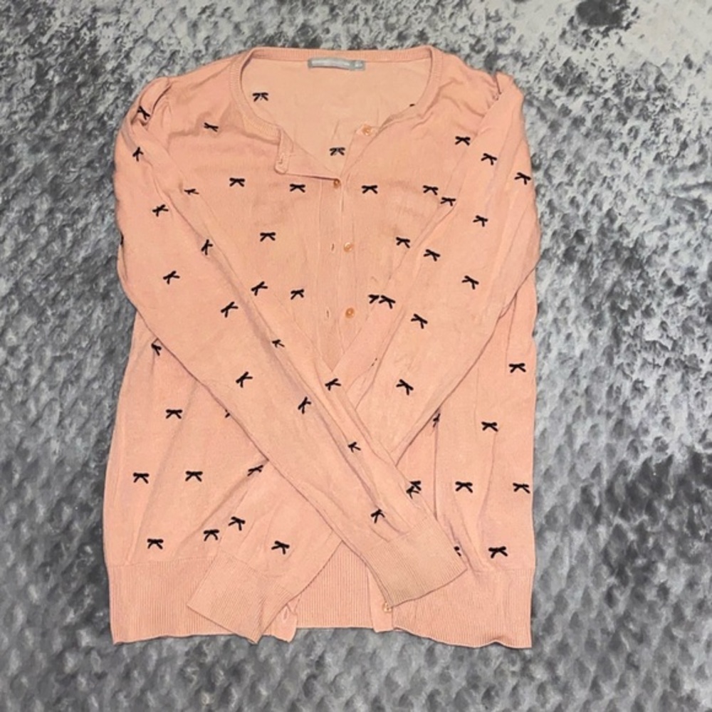 3 Suisses Collection Pink Bow Button Up Cardigan!